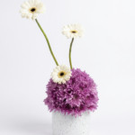باقة بنفسجي وأبيض مميزة | Purple & White Special Bouquet